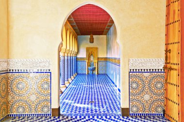 Garten der Welt (Dünya Bahçesi): Berlin: İslami mimari atari salonu