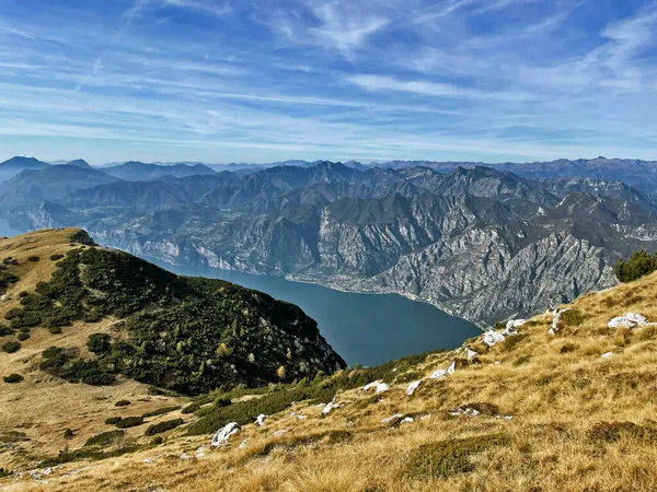 Panorama Jezeře Garda Turistické Stezky Monte Baldo Trento Itálie — Stock fotografie