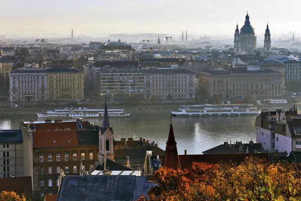Budapest Panorama Otoñal Basílica Río Danubio Amanecer Hungría — Foto de Stock