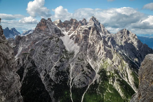 Val Fiscalina ve Sesto dolomite Panorama Trentino Alplerinde, İtalya
