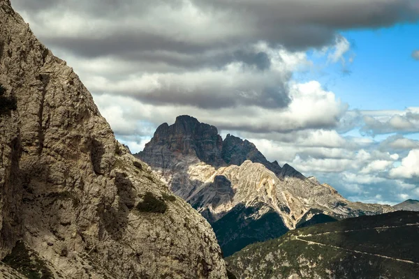 Sesto dolomite Panorama Trentino Alpleri, Sud Tyrol, İtalya