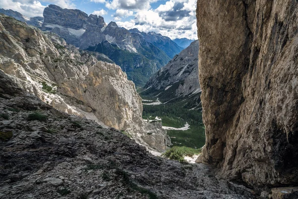 Trentino dolomite, Misurina, Sud Tyrol 'da uzman dağcılık parkuru