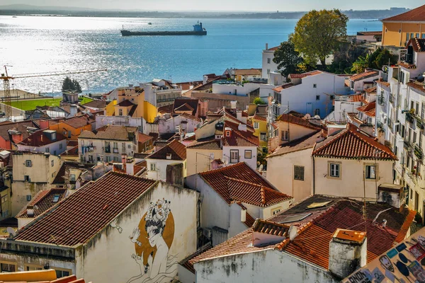 Alfama Lisboa Kolorowy Portugalski Dom Rzeka Tago Lizbona Portugalia — Zdjęcie stockowe