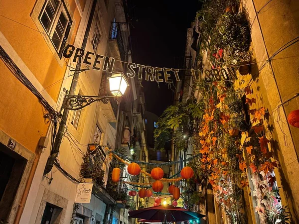 Noche Rua Verde Acogedor Restaurante Comida Calle Verde Lisboa Portugal — Foto de Stock