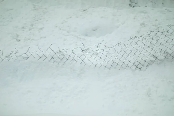 Blog Στο Χιόνι Χιόνι Έσπασε Φράχτη Ύφανση Χιονοστιβάδας Ιστορικό Μετά — Φωτογραφία Αρχείου