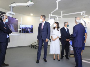 İspanya Kralları, Lizbon 'daki Champalimaud Vakfı' nın açılışına katıldı. 27 Eylül 2021, Lizbon, Portekiz: Portekiz devlet başkanı Marcelo Rebelo de Sousa ve İspanya kralları Felipe VI ve Letizia Ortiz