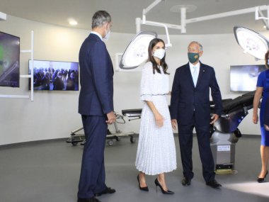 İspanya Kralları, Lizbon 'daki Champalimaud Vakfı' nın açılışına katıldı. 27 Eylül 2021, Lizbon, Portekiz: Portekiz devlet başkanı Marcelo Rebelo de Sousa ve İspanya kralları Felipe VI ve Letizia Ortiz