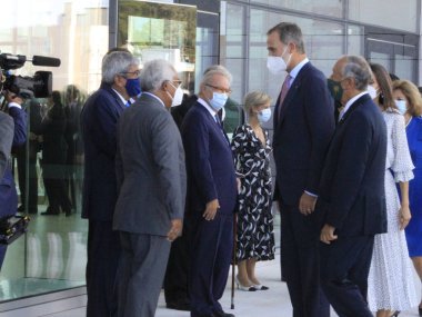 İspanya Kralları, Lizbon 'daki Champalimaud Vakfı' nın açılışına katıldı. 27 Eylül 2021, Lizbon, Portekiz: Portekiz devlet başkanı Marcelo Rebelo de Sousa ve İspanya kralları Felipe VI ve Letizia Ortiz