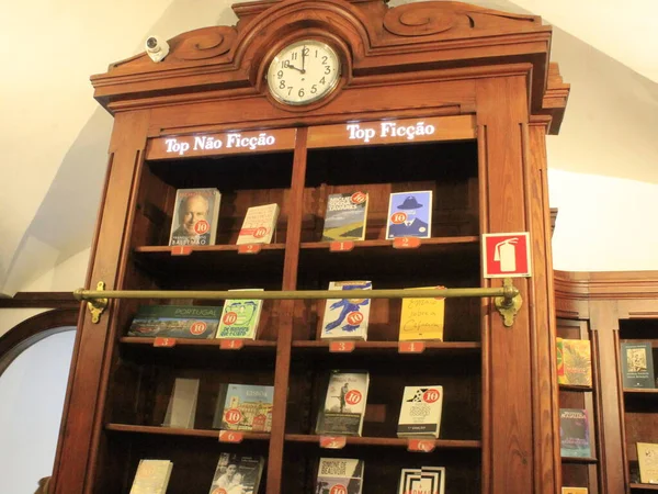 Installationer Bertrand Bookstore Betragtes Som Den Største Ældste Lissabon September - Stock-foto