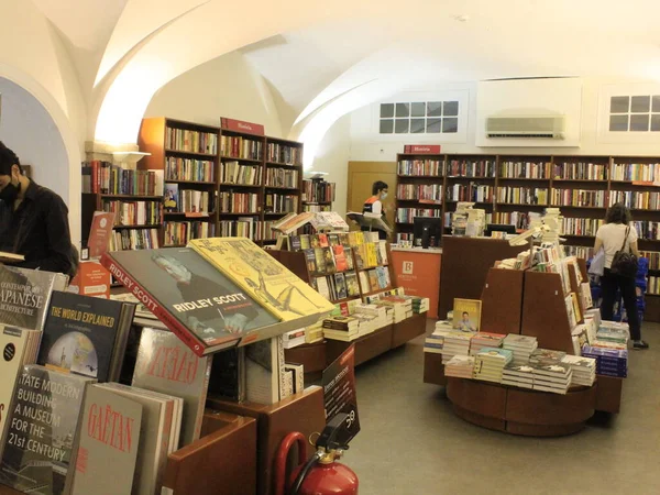 Instalaciones Librería Bertrand Considerada Más Grande Antigua Lisboa Septiembre 2021 —  Fotos de Stock