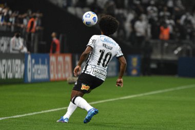 (Brezilya Futbol Şampiyonası: Korintliler ve Fluminense. 13 Ekim 2021, Sao Paulo, Brezilya: Neo Quimica Arena 'da düzenlenen Brezilya Futbol Şampiyonası' nın 26. turu için geçerli olan Korintliler ve Fluminense arasındaki futbol maçı