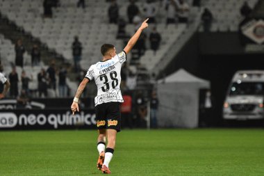(Brezilya Futbol Şampiyonası: Korintliler ve Fluminense. 13 Ekim 2021, Sao Paulo, Brezilya: Neo Quimica Arena 'da düzenlenen Brezilya Futbol Şampiyonası' nın 26. turu için geçerli olan Korintliler ve Fluminense arasındaki futbol maçı