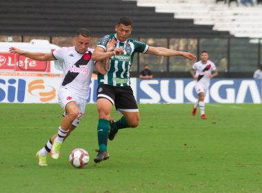 Brezilya Futbol Şampiyonası 2. Lig: Vasco Coritiba 'ya karşı. 16 Ekim 2021, Rio de Janeiro, Brezilya: Sao 'da düzenlenen 2021 Brezilya Futbol Şampiyonası B serisinin 30. turu için geçerli olan Vasco da Gama ile Coritiba arasındaki futbol maçı 