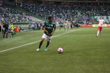 (Brezilya Futbol Şampiyonası: Palmeiras ve Internacional. 17 Ekim 2021, Sao Paulo, Brezilya: Palmeiras ve Internacional arasındaki futbol maçı, Allianz Parque Stadyumu 'nda düzenlenen Brezilya Futbol Şampiyonası' nın 27.