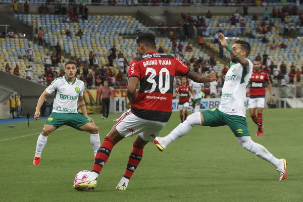 Βραζιλιάνικο Πρωτάθλημα Ποδοσφαίρου Flamengo Και Cuiaba Everton Ribeiro Από Την — Φωτογραφία Αρχείου