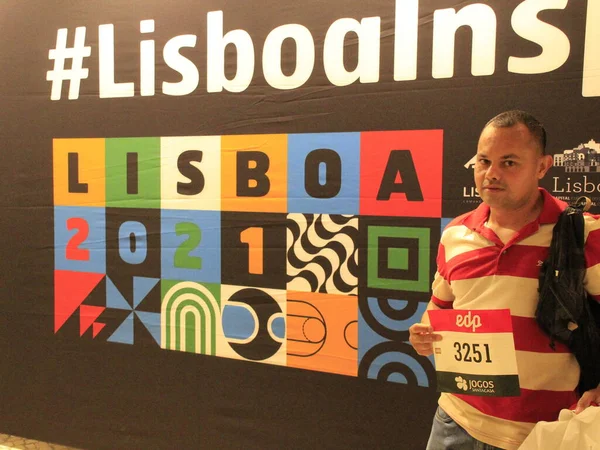 Kit Maratona Lisbona Ottobre 2021 Lisbona Portogallo Gente Raccoglie Kit — Foto Stock