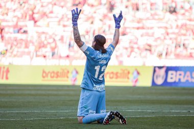 Brezilya Futbol Şampiyonası: Uluslararası ve Korintliler. 24 Ekim 2021, Porto Alegre, Brezilya: Inter ve Corinthians arasında oynanan futbol maçında Edenilson 'un Internacional takımından attığı golün kutlanması