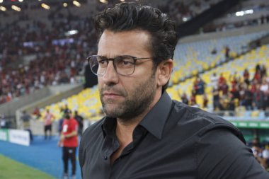 (Brezilya Futbol Kupası Yarı Finali: Flamengo ve Athletico-PR. 27 Ekim 2021, Rio de Janeiro, Brezilya: Brezilya Futbol Kupası 2021 yarı finali için geçerli olan Flamengo ve Athletico Paranaense arasındaki futbol maçı, Maracana Stadyumu 'nda yapıldı.