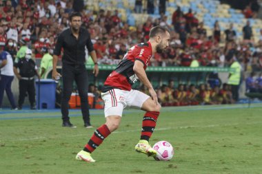 (Brezilya Futbol Kupası Yarı Finali: Flamengo ve Athletico-PR. 27 Ekim 2021, Rio de Janeiro, Brezilya: Brezilya Futbol Kupası 2021 yarı finali için geçerli olan Flamengo ve Athletico Paranaense arasındaki futbol maçı, Maracana Stadyumu 'nda yapıldı.