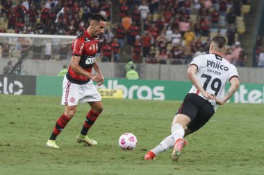 (Brezilya Futbol Kupası Yarı Finali: Flamengo ve Athletico-PR. 27 Ekim 2021, Rio de Janeiro, Brezilya: Brezilya Futbol Kupası 2021 yarı finali için geçerli olan Flamengo ve Athletico Paranaense arasındaki futbol maçı, Maracana Stadyumu 'nda yapıldı.