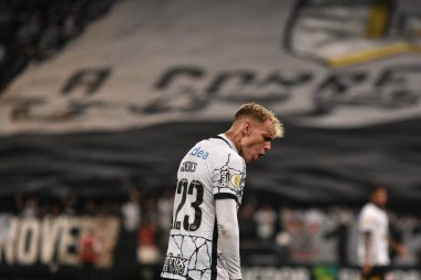 (Brezilya Futbol Şampiyonası: Corinthians ve Chapecoense. 1 Kasım 2021, Sao Paulo, Brezilya: Neo Quimica Arena 'da düzenlenen Brezilya Futbol Şampiyonası' nın 29 'uncu turu için geçerli olan Chapecoense maçında Corinthians taraftarları