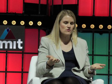 Web Zirvesi Lizbon 'da yapıldı. 1 Kasım 2021, Lizbon, Portekiz: Lizbon Web Zirvesi, dünyanın en büyük teknoloji etkinliği.