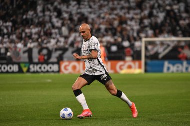 (Brezilya Futbol Şampiyonası: Corinthians ve Chapecoense. 1 Kasım 2021, Sao Paulo, Brezilya: Neo Quimica Arena 'da düzenlenen Brezilya Futbol Şampiyonası' nın 29 'uncu turu için geçerli olan Chapecoense maçında Corinthians taraftarları