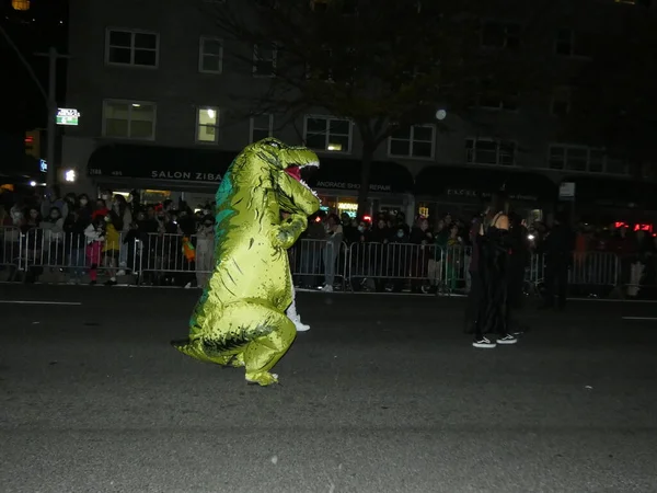 Post Covid Halloween Masquerade Staged New York Seedy Yet Historic —  Fotos de Stock