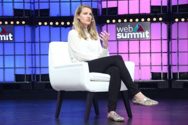 Teknoloji: Lizbon 'daki Web Zirvesi' nin ikinci günü. 2 Kasım 2021, Lizbon, Portekiz: Dünyanın en büyük teknoloji etkinliklerinden biri olan Web Zirvesi 'nin ikinci günü, 2 Kasım Salı günü Lizbon, Portekiz' deki Parque das Nacoes 'da gerçekleşti.).