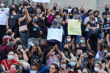 Sao Paulo Eğitim Hizmetleri Daha İyi Maaşlar İçin Protesto Ediyor. 3 Kasım 2021, Sao Paulo, Brezilya: Sao Paulo Eğitim Çalışanları daha iyi maaş için protesto ve Vali Joao Doria ve Eğitim Bakanı