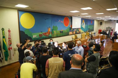 Kıdemliyi Engelle 'nin mali müşaviri. 4 Kasım 2021, Sao Paulo, Brezilya: Engellenen Üst Düzey Parlamento Soruşturma Komisyonu (CPI) Başkanı Antonio Donato (PT))