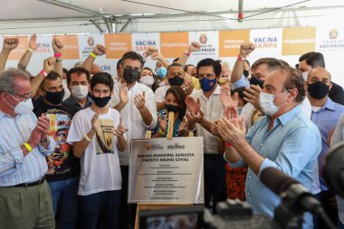 Sao Paulo 'da Augusta Belediye Başkanı Bruno Covas' ın açılışı. 6 Kasım 2021, Sao Paulo, Brezilya: Sao Paulo Belediye Başkanı Ricardo Nunes ile birlikte Augusta Belediye Parkı 