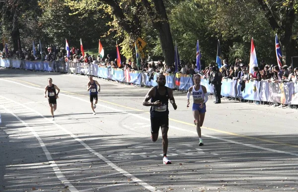 2021 마라톤 2021 마라톤 2021 Nyc Marathon 센트럴 파크의 자치구에서 — 스톡 사진