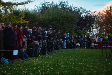 Glasgow 'da yerel halk COP 26' ya katılıyor. 9 Kasım 2021, Glasgow, İskoçya: Brezilya ve diğer uluslardan yerli liderler 26. Birleşmiş Milletler İklim Değişikliği Konferansı sırasında bir araya geldiler (COP26)