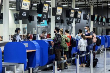 Guarulhos Uluslararası Havaalanı 'nın Terminal 1' i yeniden açıldı. 9 Kasım 2021, Guarulhos, Sao Paulo, Brezilya: Sao Paulo Uluslararası Havalimanı 'nın Guarulhos' taki Terminal 1 manzarası, Salı günü yeniden açıldı.