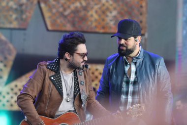 Müzik: Sao Paulo 'nun içinde Fernando ve Sorocaba ikilisi tarafından gösterilir. 13 Kasım 2021, Sorocaba, Sao Paulo, Brezilya: Cumartesi günü Sorocaba şehrinde düzenlenen bir gösteride Fernando ve Sorocaba ikilisi 