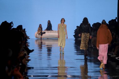 Lilly Sarti SS 22 Koleksiyonu 