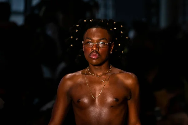 Spfw N52 Parade Sankofa Project Silverio Brand Collection Novembro 2021 — Fotografia de Stock