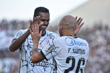 Korintliler ve Athletico Paranezi. 28 Kasım 2021, Sao Paulo, Brezilya: Neo Quimica Arena 'da düzenlenen 36. Brezilya Futbol Şampiyonası için geçerli olan Korintliler ve Athletico Paranaense arasındaki futbol maçı