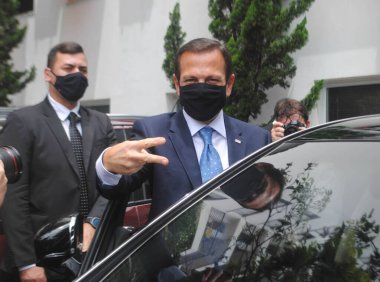 Sao Paulo Valisi, Joao Doria 2022 seçimlerinde takım oluşturma konusunda düzenlediği basın toplantısında. 29 Kasım 2021 'de Sao Paulo Valisi Joao Doria ile basın toplantısı düzenlendi. 