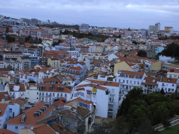 Φθινόπωρο Και Χριστούγεννα Διακοσμήσεις Είναι Αξιοθέατα Στη Λισαβόνα Παρά Τις — Φωτογραφία Αρχείου