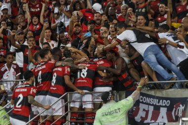 Brezilya Futbol Şampiyonası: Flamengo ve Ceara. 30 Kasım 2021, Rio de Janeiro, Brezilya: Flamengo ve Ceara arasında oynanan ve 36. raunt için geçerli olan futbol karşılaşmasında Gabriel Barbosa 'nın attığı golün kutlanması