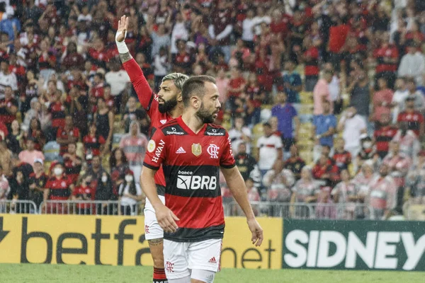 Brezilya Futbol Şampiyonası: Flamengo ve Ceara. 30 Kasım 2021, Rio de Janeiro, Brezilya: Flamengo ve Ceara arasında oynanan ve 36. raunt için geçerli olan futbol karşılaşmasında Gabriel Barbosa 'nın attığı golün kutlanması