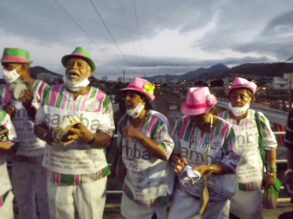 Tradicional Trem Samba Deja Central Brasil Para Honrar Día Nacional — Foto de Stock