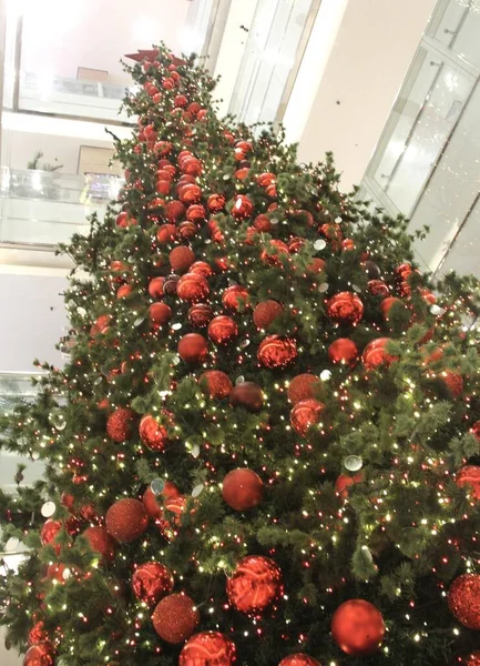 Sprites Entretêm Compradores Ibirapuera Mall Medida Que Natal Aproxima Dezembro — Fotografia de Stock