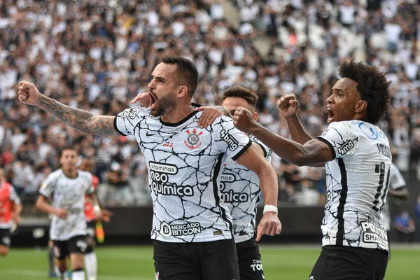 Brezilya Futbol Şampiyonası: Corinthians ve Gremio: 5 Aralık 2021, Sao Paulo, Brezilya: Gremio takımından Diego Souza 'nın Corinthians ve Gremio arasında oynanan 37.