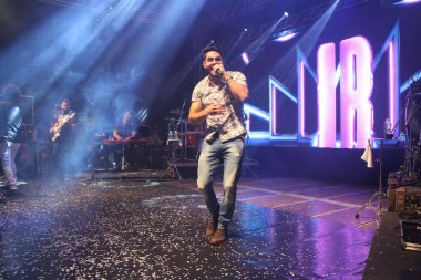 Osasco 'daki Queima do Alho partisinde İsrail ve Rodolfo ikilisinden. 5 Aralık 2021, Osasco, Sao Paulo, Brezilya: İsrail ve Rodolfo ikilisi Osasco şehrindeki geleneksel Queima do Alho partisinde konser verdiler.