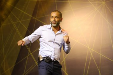 EAG 2021 Sao Paulo 'da. 09 Aralık 2021, Sao Paulo, Brezilya: Centro de Convencoes Transamerica, Sao Paulo 'da 25 yılı aşkın süredir EAG metodunun kurucusu olan girişimci Marcelo Germano ile birlikte 08' den 10 'a kadar süren Immersion EAG 2021 etkinliği