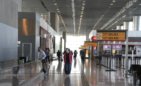 Guarulhos Aeroporto Internacional São Paulo Meio Covid Dezembro 2021 Guarulhos — Fotografia de Stock