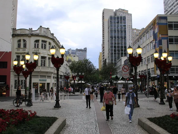 Curitiba Daki Calcadao Noel Süsü Yaya Hareketi Aralık 2021 Curitiba — Stok fotoğraf